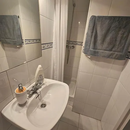 Piso A 250m Playa El Sardinero דירה